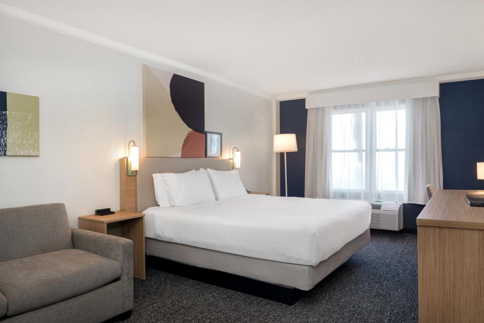 Hotel Spark By Hilton 3*