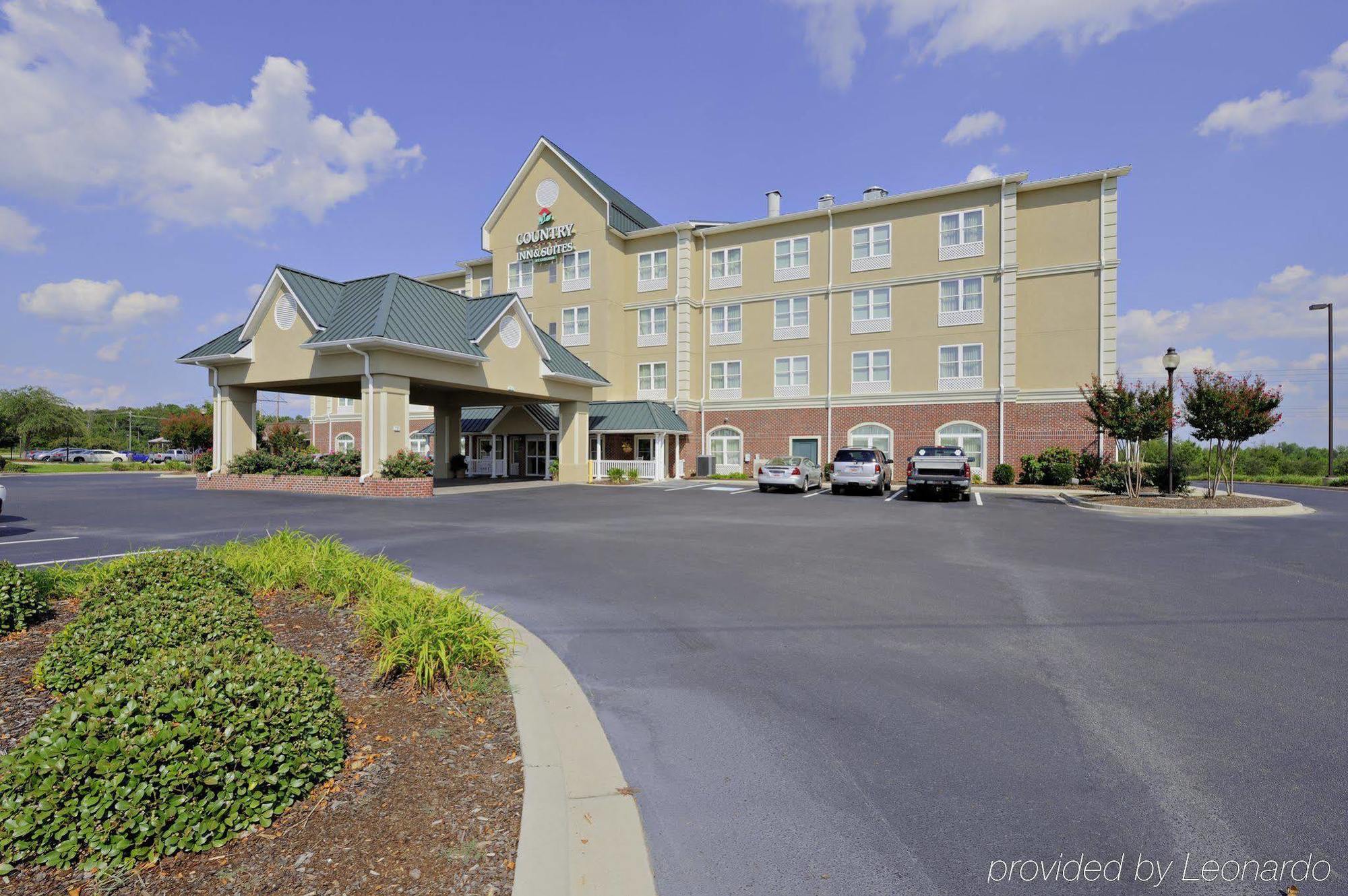 Hotel Spark By Hilton 3*